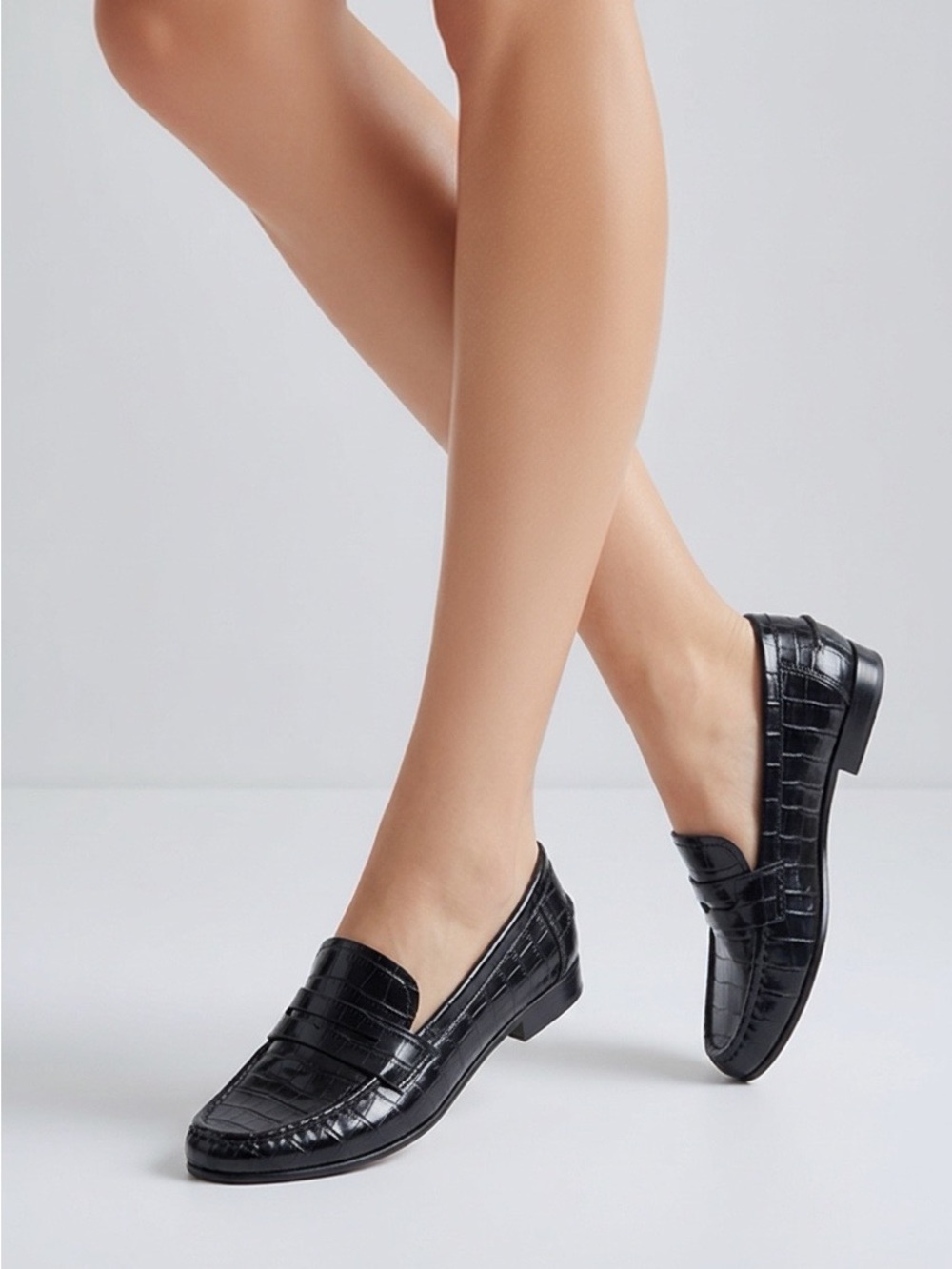 Zara Black Croc-Embossed Penny Loafers w/Glossy Patent Finish & Zara Pouch  7.5